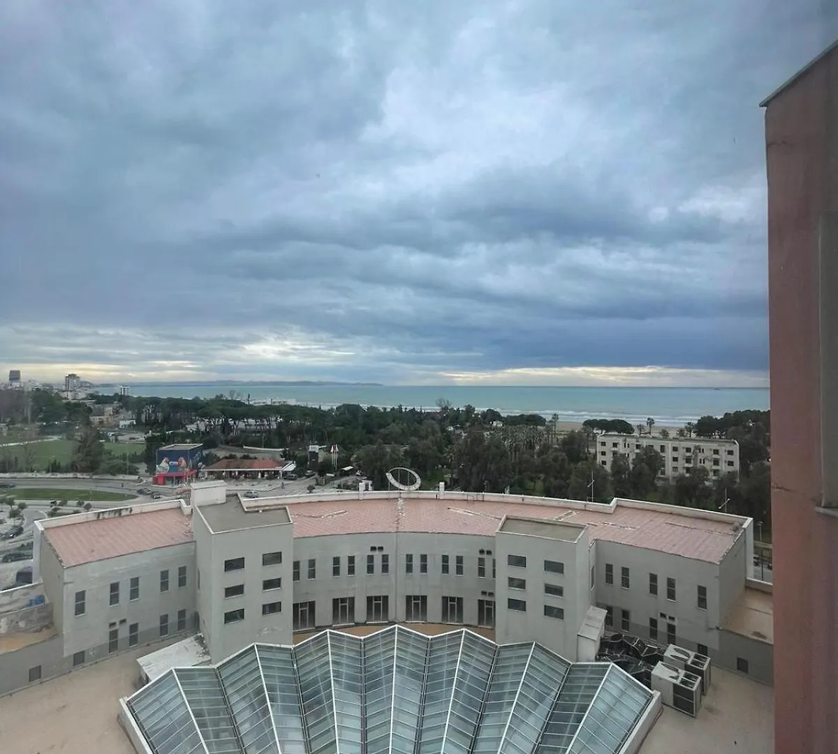 Daire Sol Apartament Dıraç
