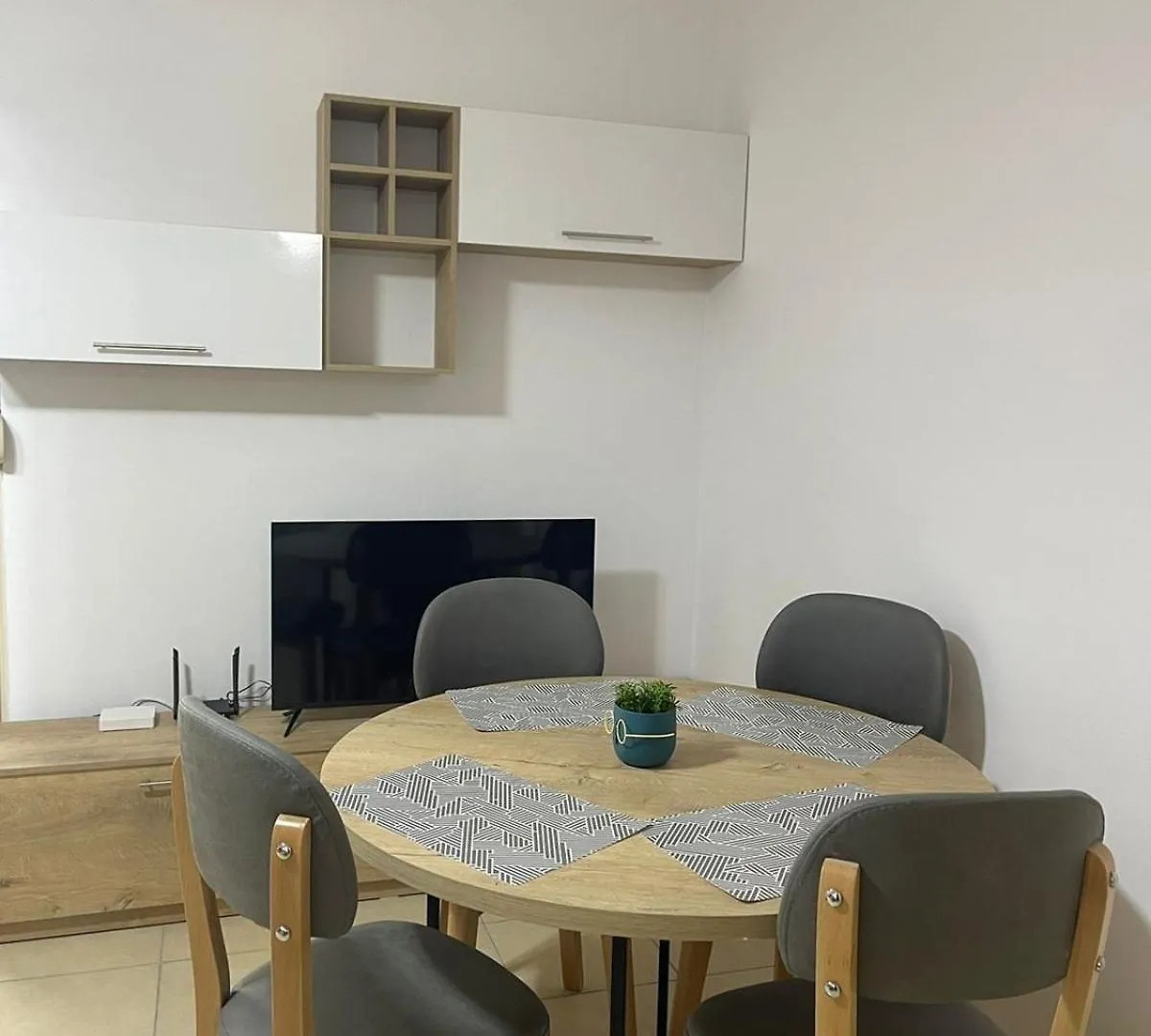 Sol Apartament Dıraç Daire